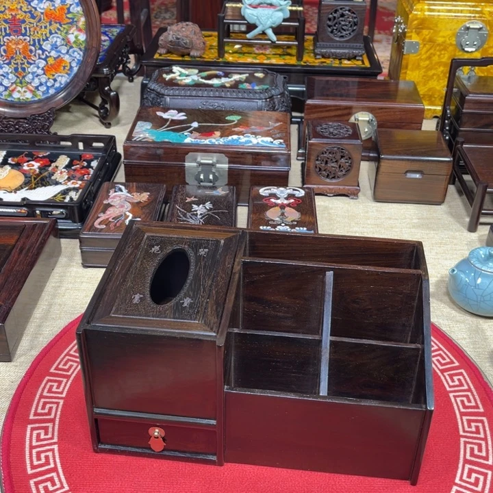 红酸枝木类成套家具