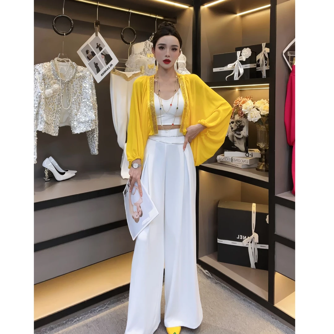 新wss女装-2025夏季新款时装重工烫钻原创开衫时尚防晒上衣外套女