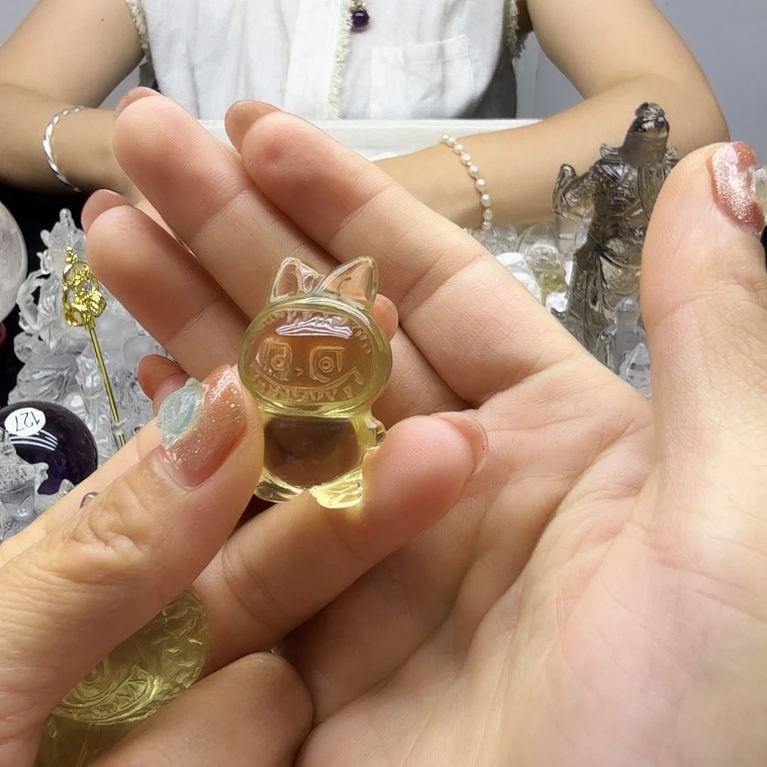 东***诃水晶珠宝半成品未镶嵌