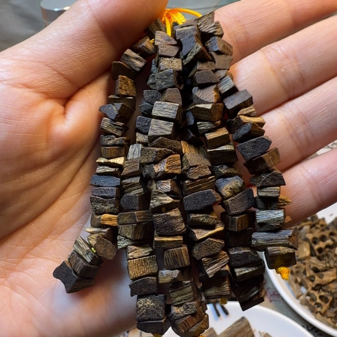 沉香沉香碎屑车绳子