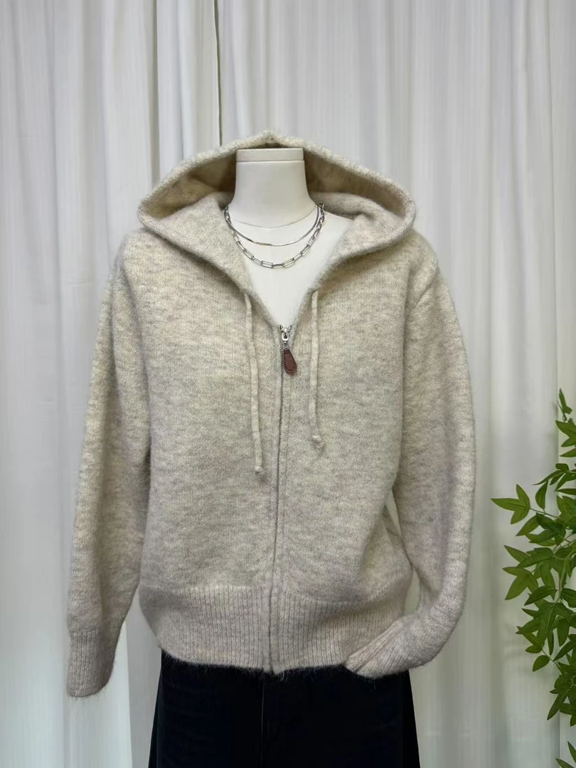 「no退no换」东大门时尚Athe戴帽毛衣