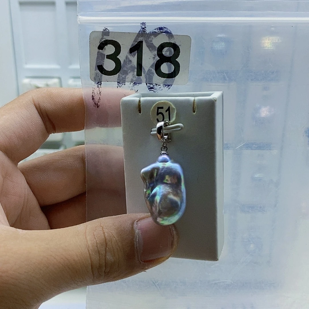 淡水珍珠颈饰合金