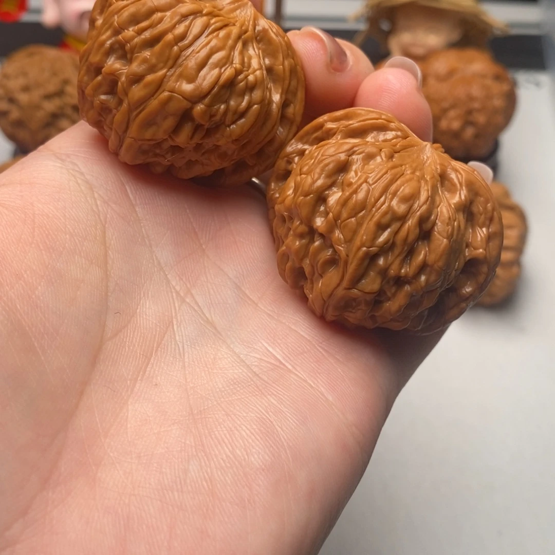 a***核桃文玩核桃磨盘