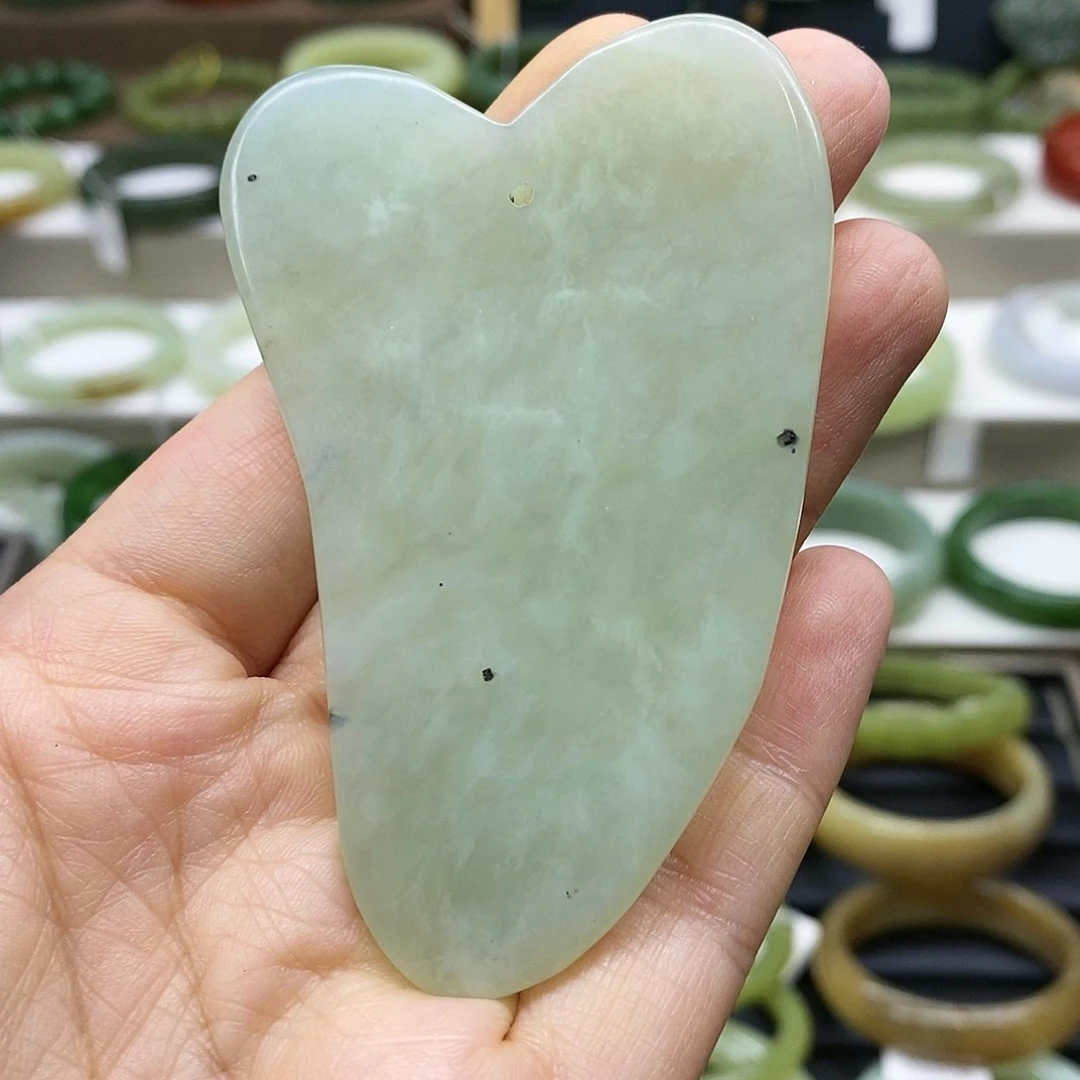 【闪购商品】未镶嵌岫玉颈饰