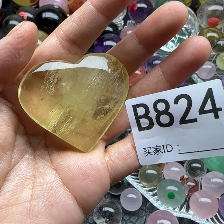 水晶摆件未镶嵌水晶B824