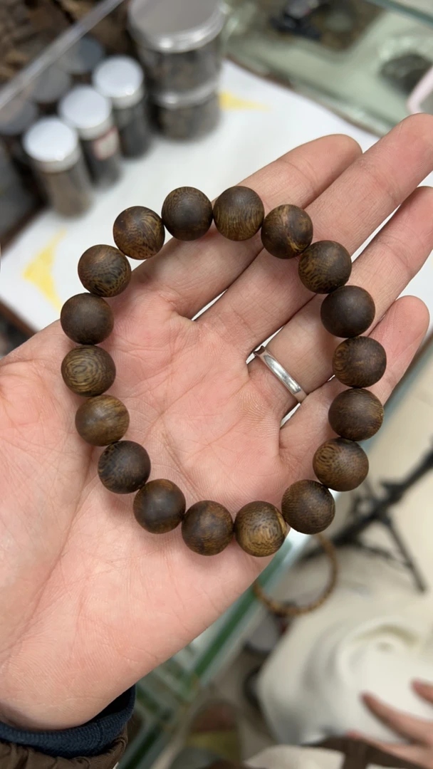 奇楠沉香1.2 12.6克