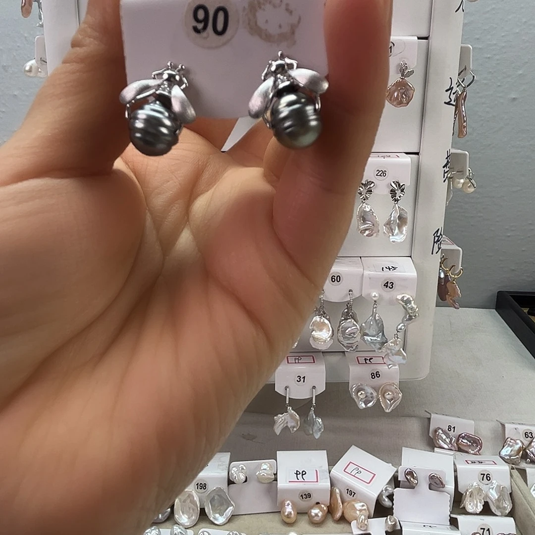 芙***宝非金属925银淡水90