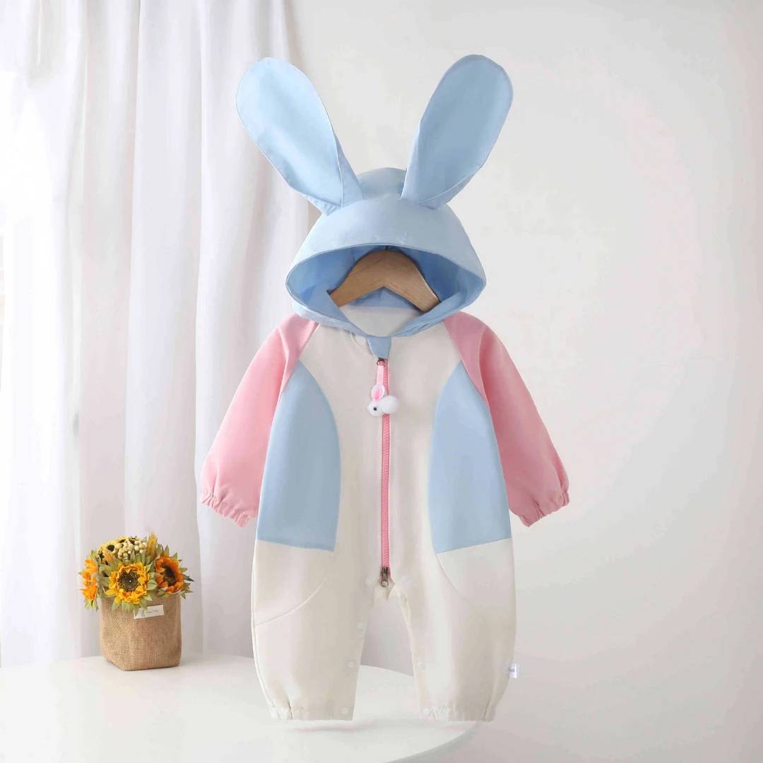 新款秋装婴幼儿卡通双层连体衣女宝宝春秋外出爬服超萌哈衣