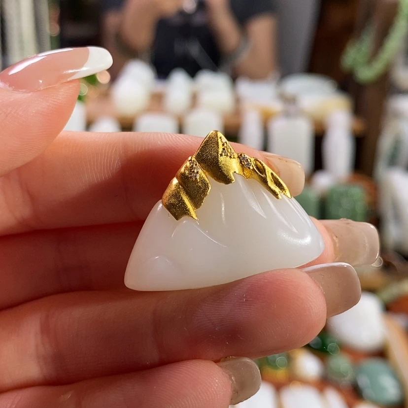 【闪购商品】吊坠(赠链)银S925镶嵌和田玉