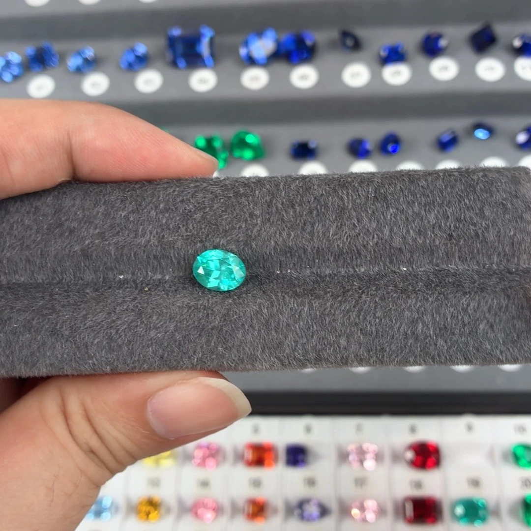 0***1合成（培育）石榴石裸石未镶嵌3.17