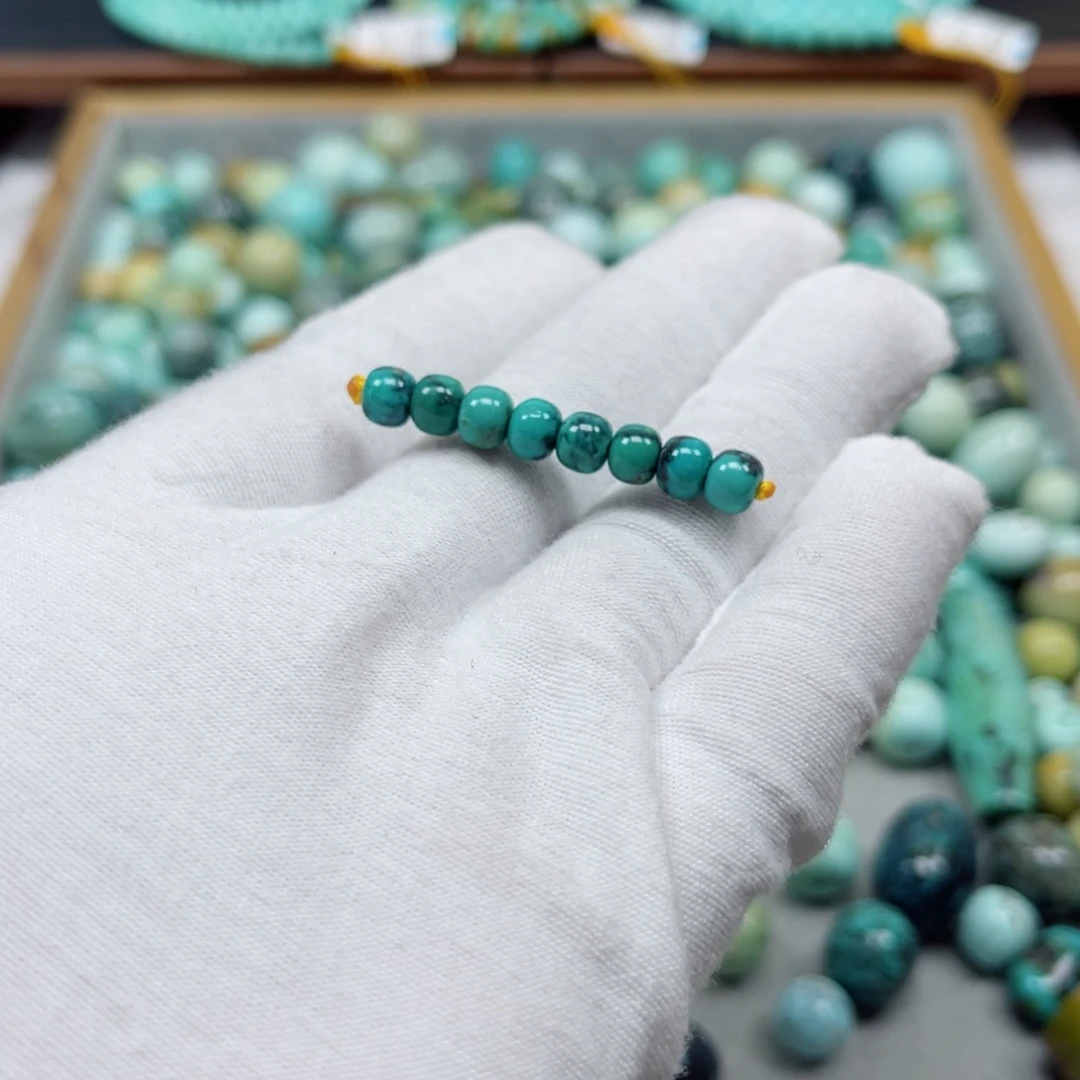 绿松石未镶嵌挂件