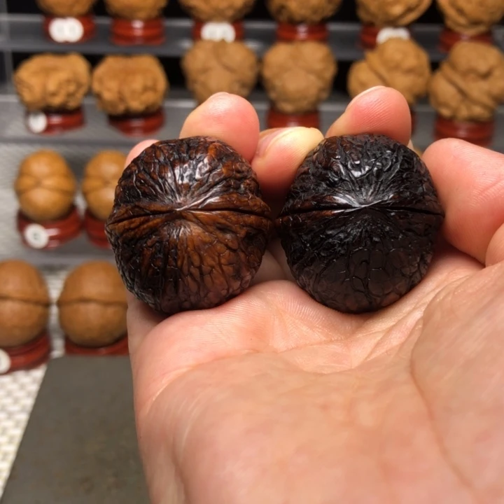 把件文玩核桃8七彩龙珠