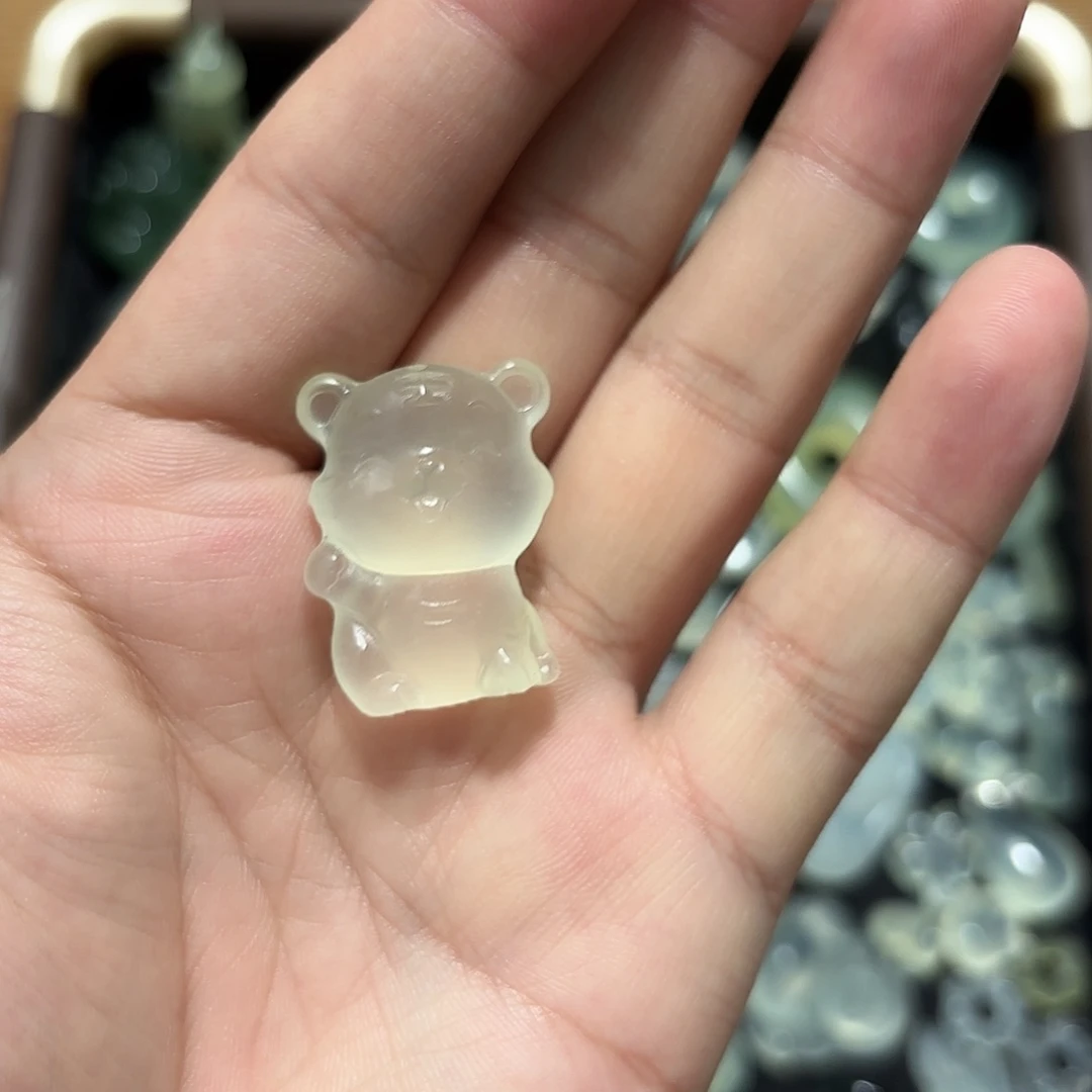 X***X蛇纹石玉未镶嵌颈饰