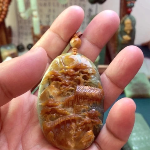 和田玉颈饰未镶嵌