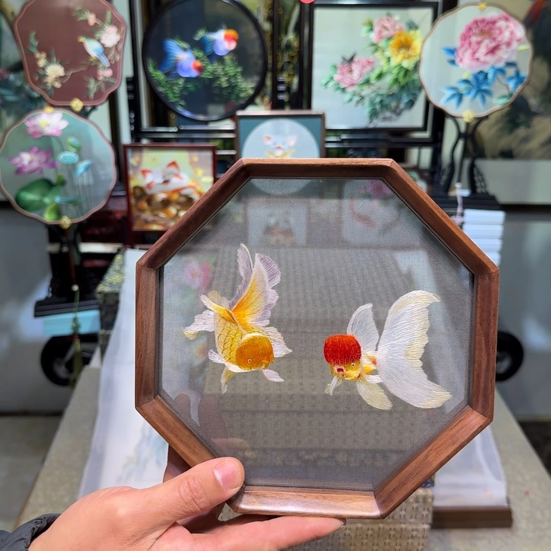 刺绣刺绣工艺精湛