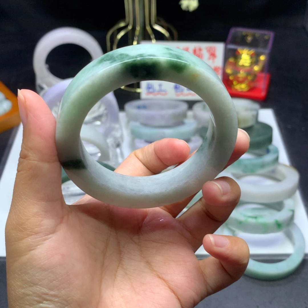 【闪购商品】定制翡翠手镯未镶嵌