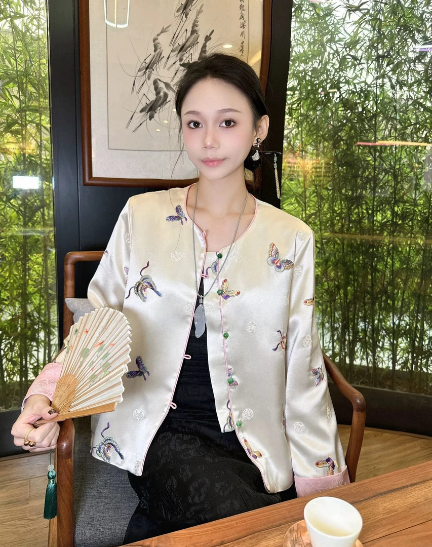 深圳南油女新中式国风蝴蝶刺绣外套女---229