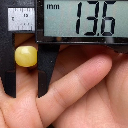未镶嵌琥珀裸石半**.13+mm天然琥珀蜜蜡