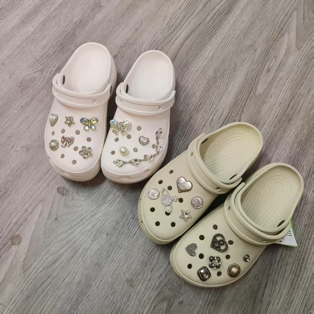 经典云朵洞洞鞋加高级鞋花时尚户外厚底增高包头拖鞋防滑