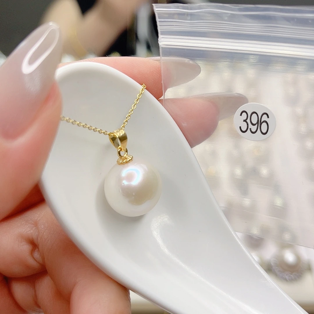 淡水珍珠合金吊坠(赠链)