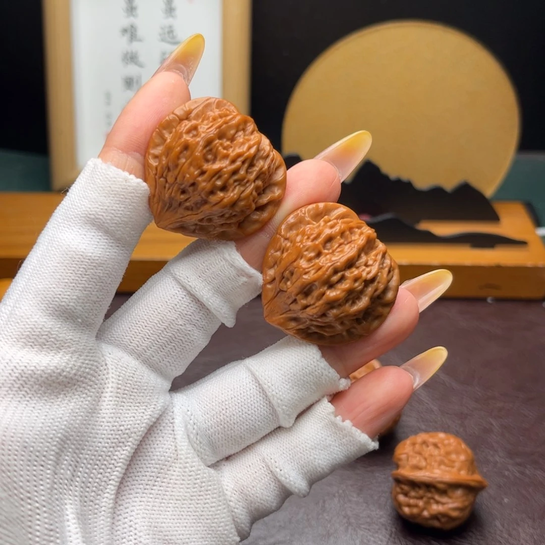 桃核把件压车滴，勿拍！