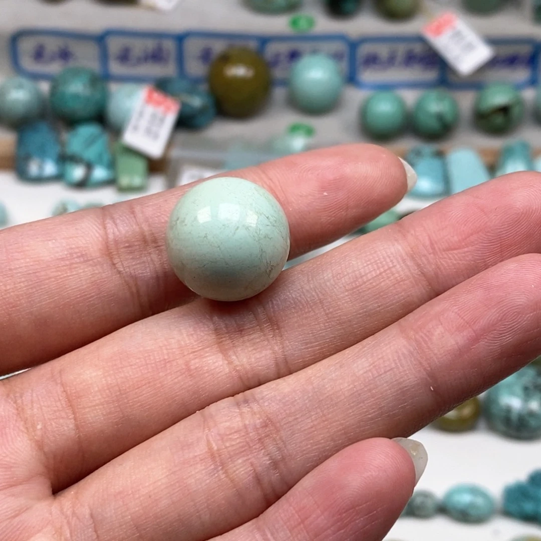 南红玛瑙未镶嵌珠宝奇石小*狼