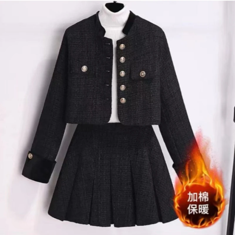 大码新年战袍红色小香风套装外套小个子春季2025新款百褶裙两件套