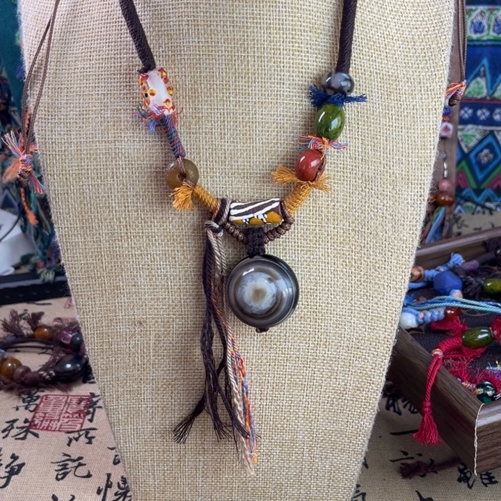 玛瑙/玉髓未镶嵌颈饰