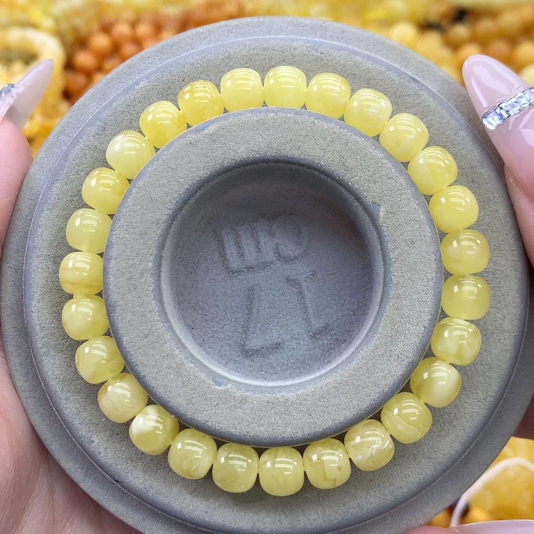 蜜蜡未镶嵌珠宝奇石