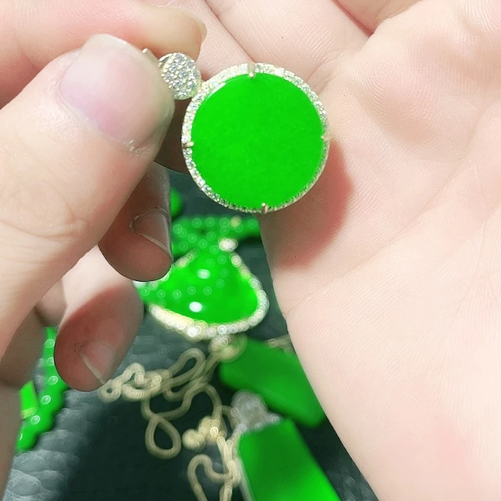 吊坠项链一物一图