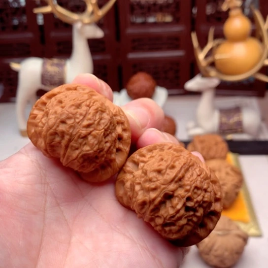 把件文玩核桃血麒麟全品爆鳞片  1号