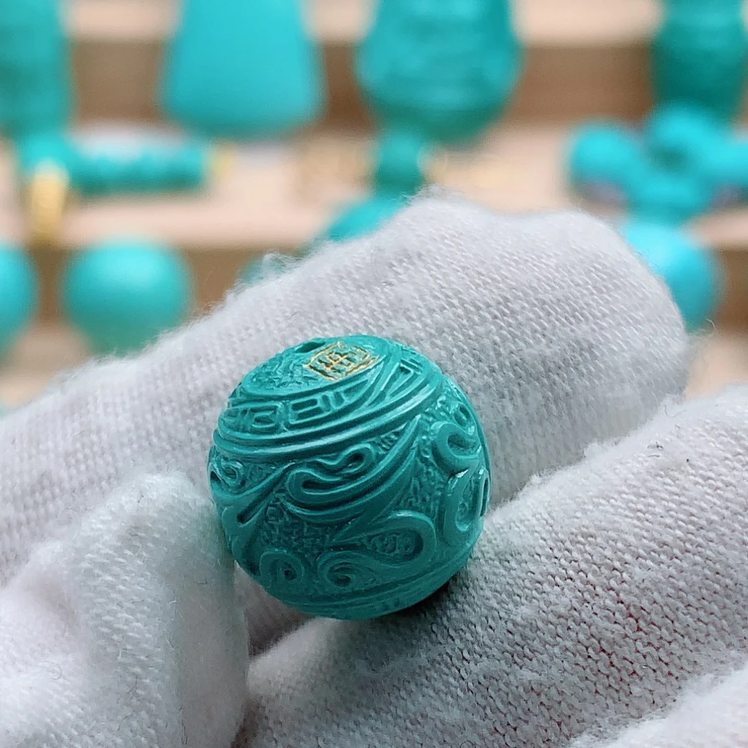 绿松石未镶嵌六字箴言