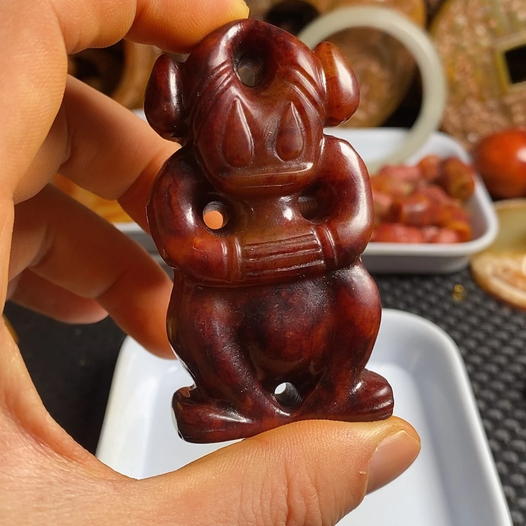 岫岩老玉（透闪石质玉）未镶嵌珠宝奇石