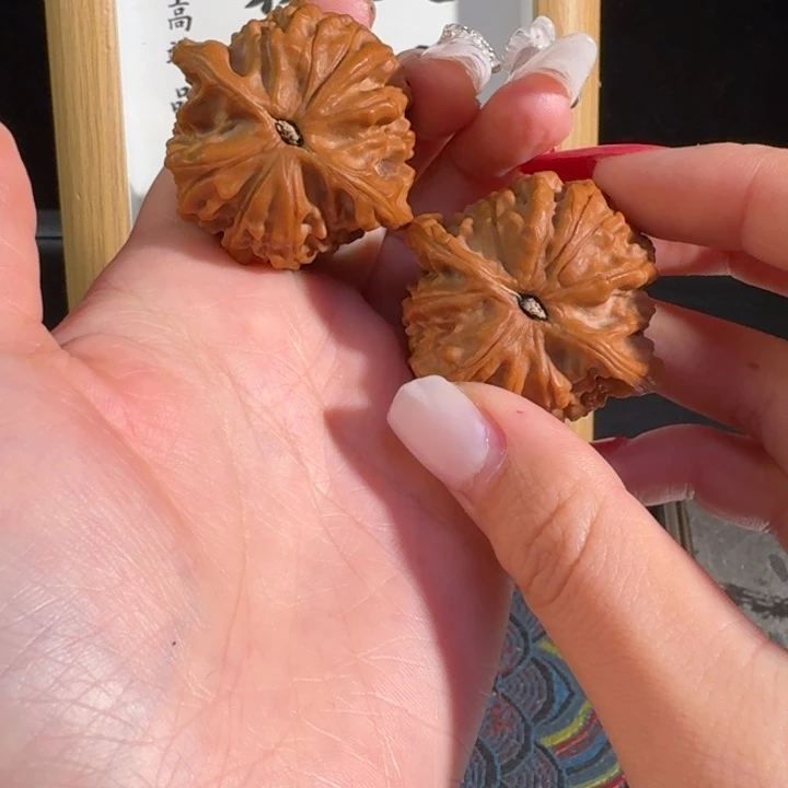 文玩核桃吊坠23567888899