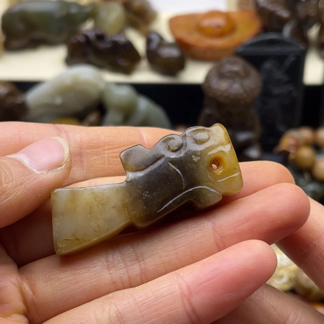 和田玉未镶嵌颈饰143