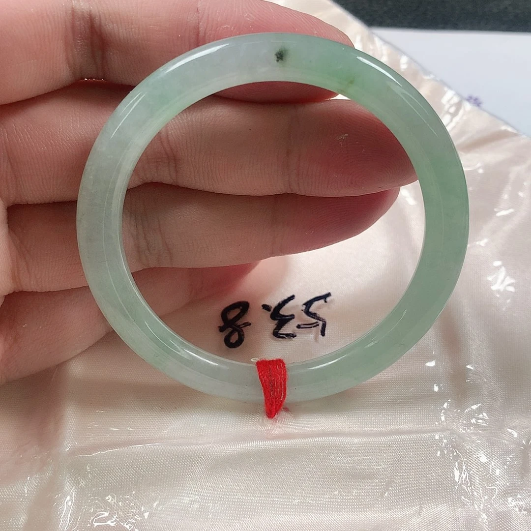未镶嵌手镯（圆镯）翡翠302号