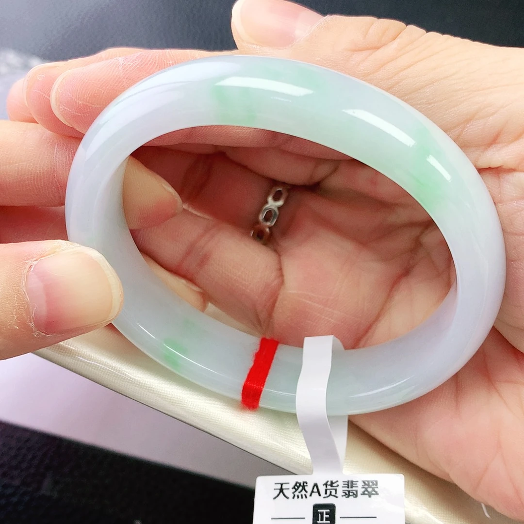 未镶嵌手镯翡翠56贵妃