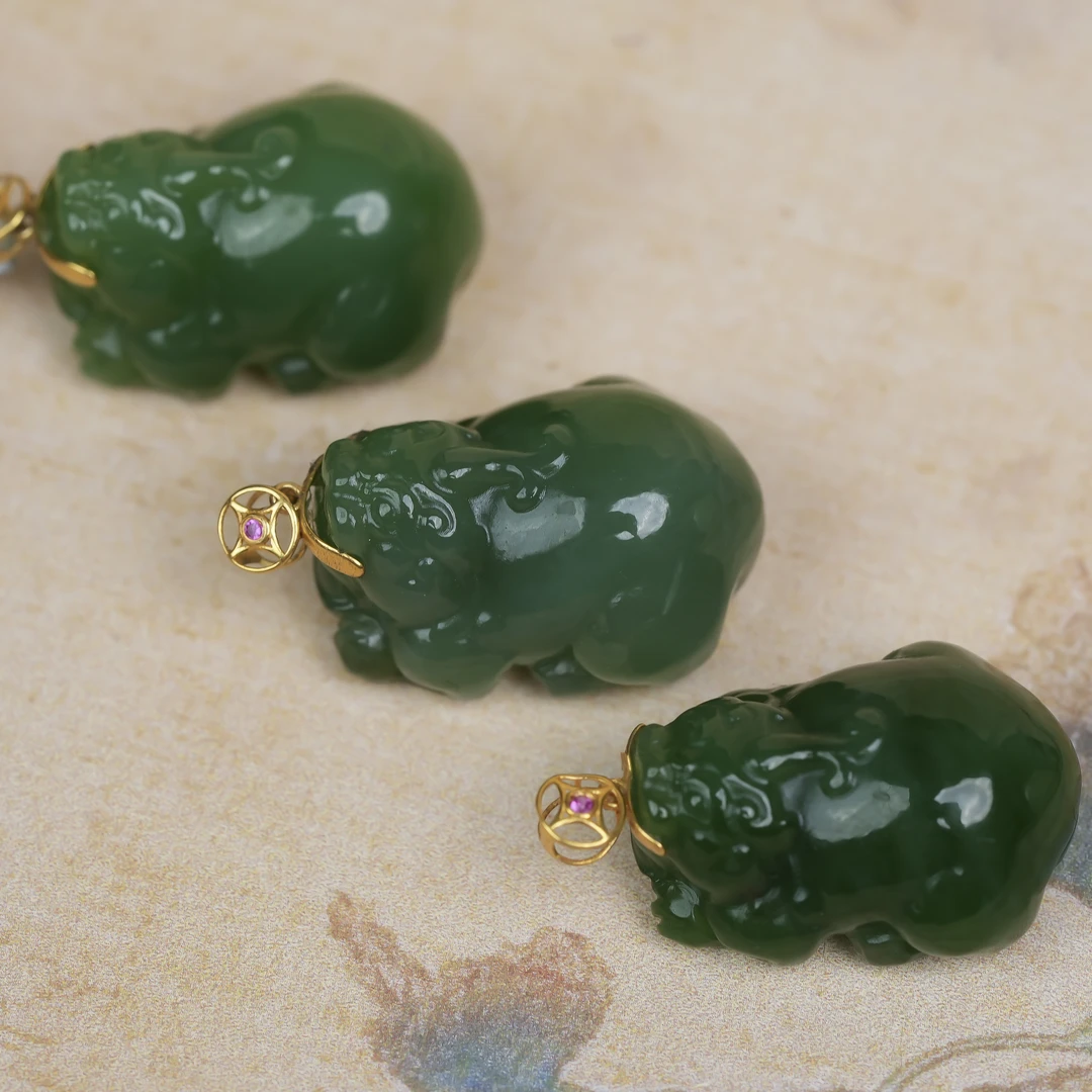 18K和田玉碧玉猫眼貔貅吊坠 多样性发一件