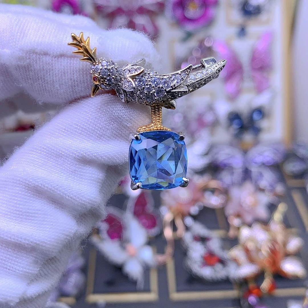 合成立方氧化锆铜胸针胸花