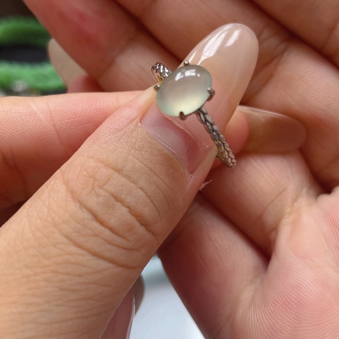 翡翠手镯未镶嵌翡翠50