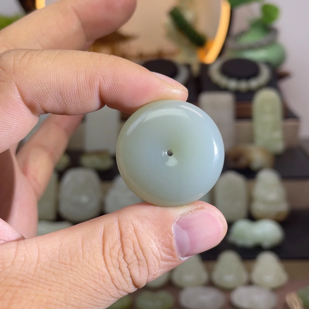 未镶嵌和田玉挂件