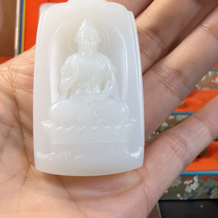 源***泉和田玉未镶嵌颈饰