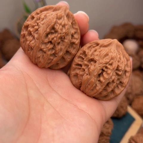 吊坠文玩核桃野生无名全品40加