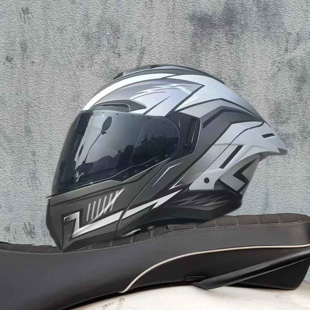 918.大头围70码摩托车头盔宝马蓝头盔揭面盔蓝牙机车专业级机车