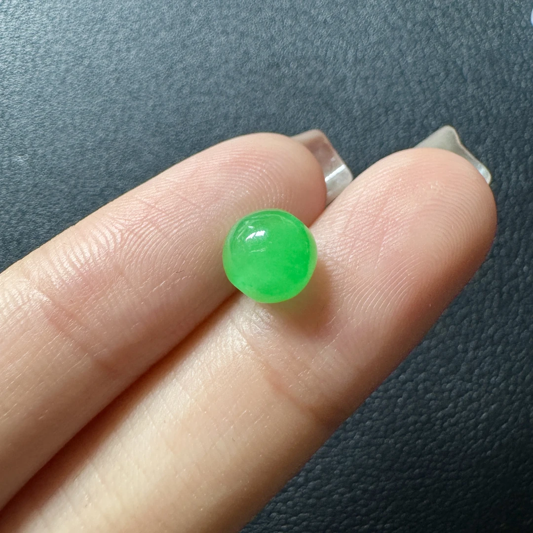 缅甸翡翠卡6+散珠批发单颗价格/多样性发其一