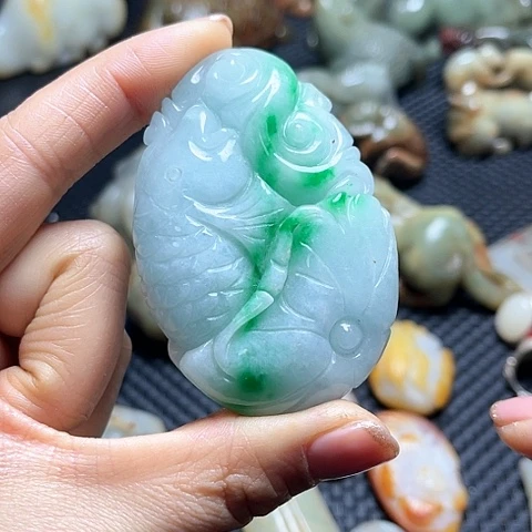 白玉菩提吊坠摆件