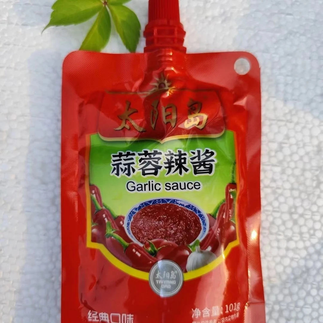 太阳岛蒜蓉辣酱辣椒酱酱手冷面专用烧烤酱香袋装正宗101g