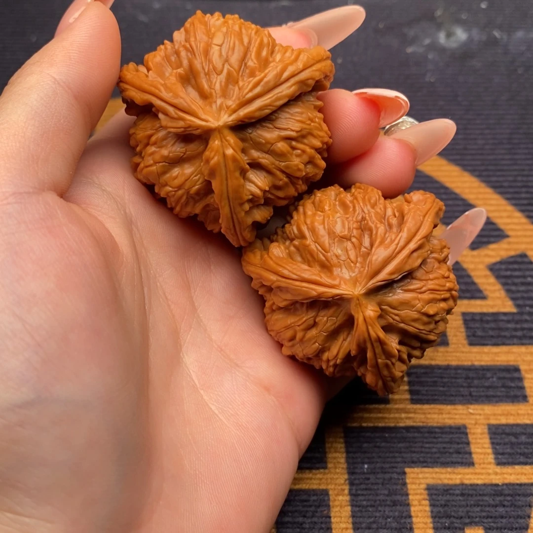 *****吊坠文玩核桃白狮子