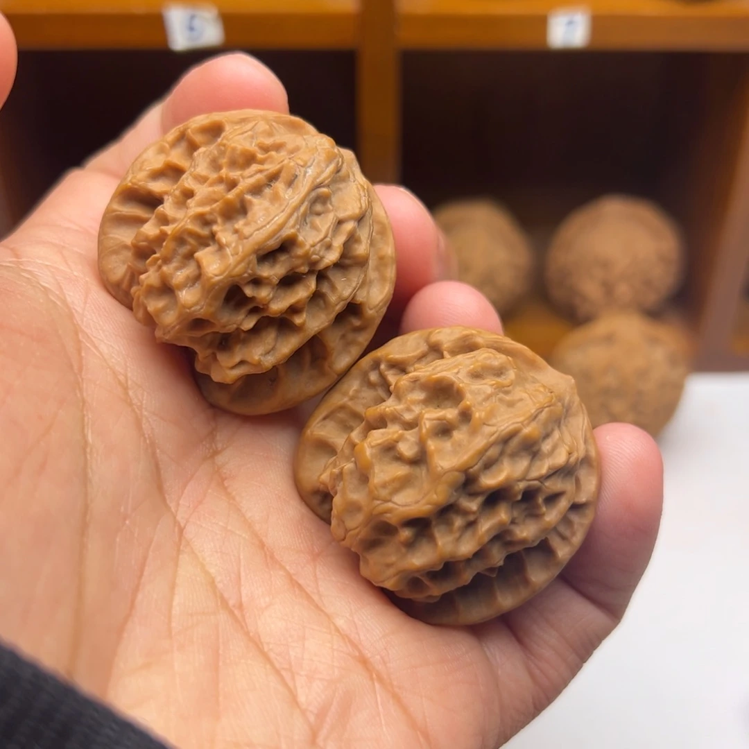 吊坠文玩核桃37 38全品野狼