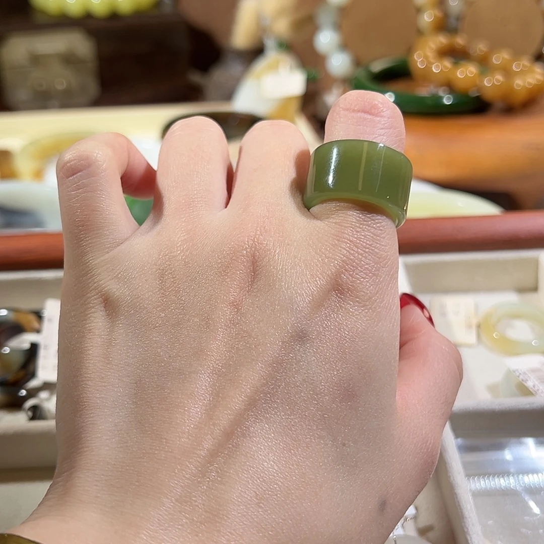 和田玉（糖玉）未镶嵌戒指